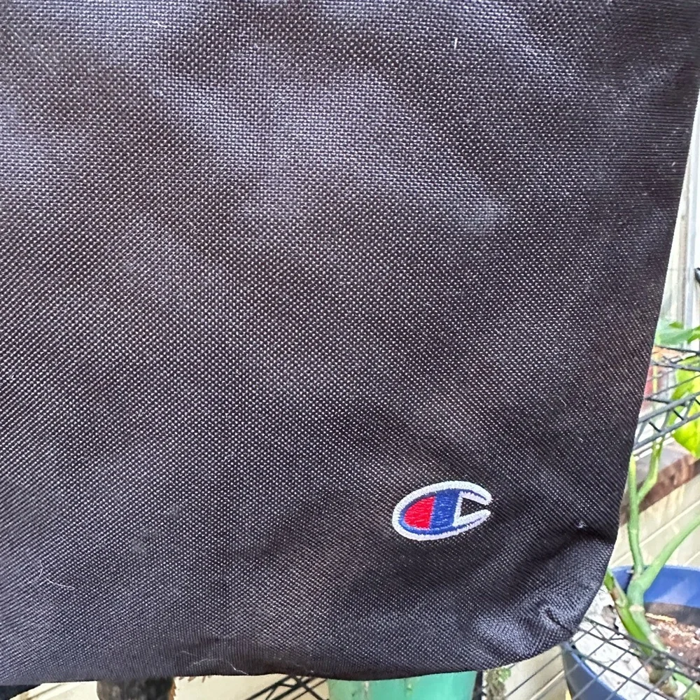 CHAMPION Olive and Black Men's Backpack Larger Size Like Mew Condition Trending